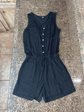 Black Sleeveless Button-Front Romper Size M